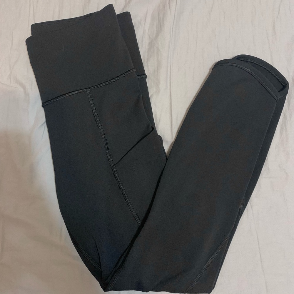 Athleta HR cropped leggings size XS